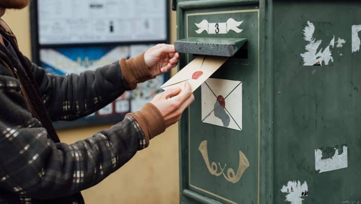 Quelles sont les normes relatives aux boîtes aux lettre en France ?